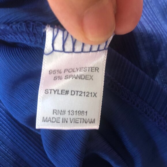 Naïf Women’s 3X Blue Tunic Top, Bell Sleeves, Criss Cross Neckline, Plus Size - Picture 9 of 9